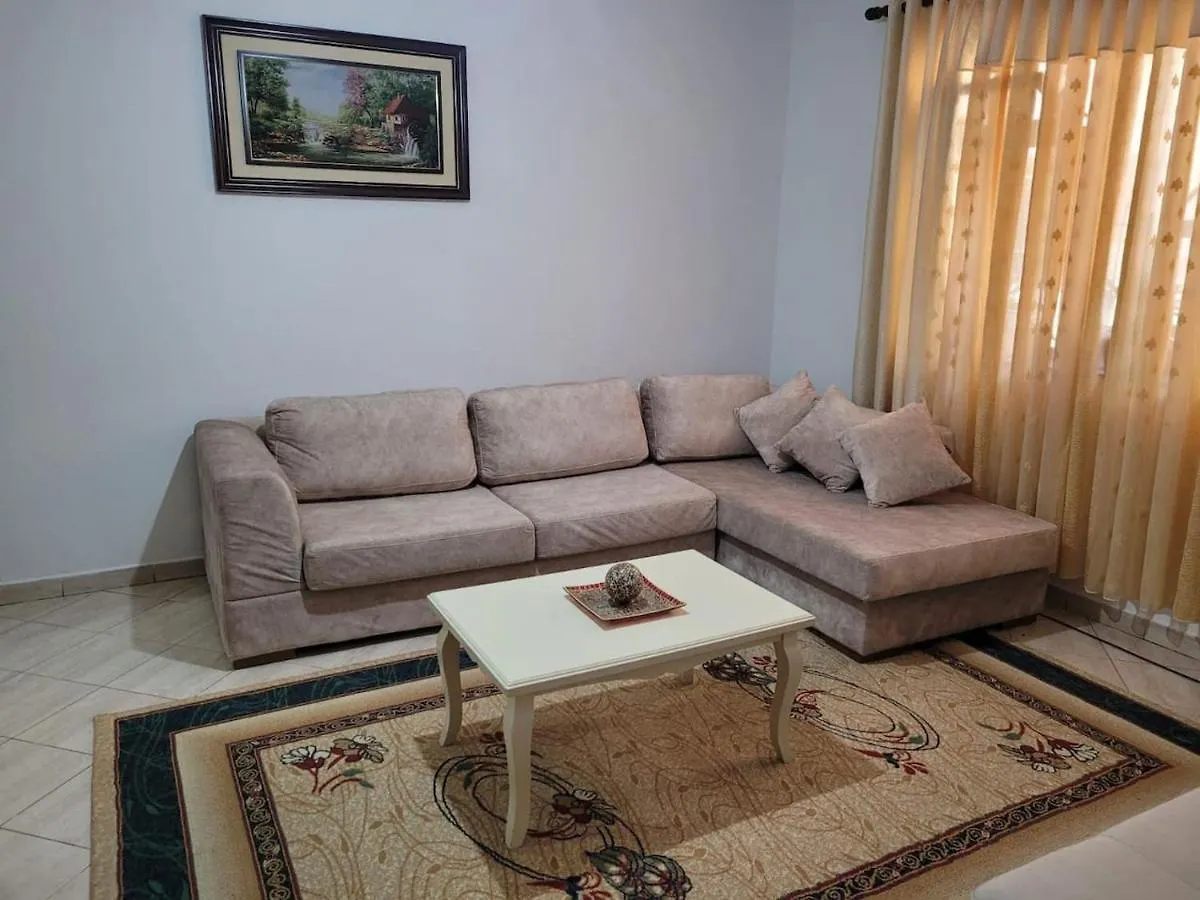 Апартаменты Brayan Guest House Поградец