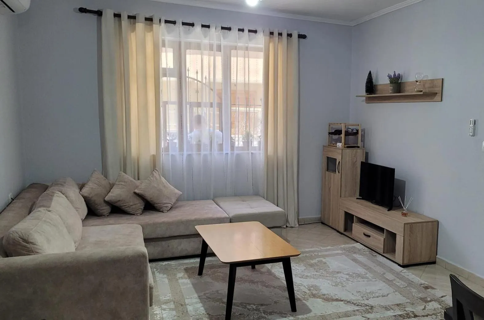 Апартаменты Brayan Guest House Поградец